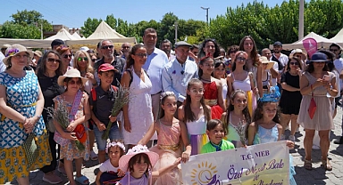 Seferihisar’da mis kokulu festival