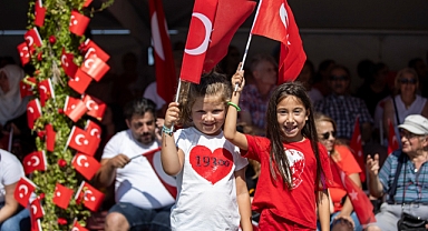İzmir’de “Zafer” coşkusu