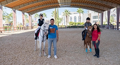 Karşıyaka’da 20 bin çocuk binicilik sporuyla tanıştı