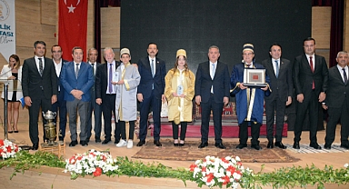 Ahilik Haftası İzmir’de karnaval havasında kutlandı