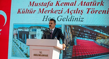 Dikili’de Görkemli Kültür Merkezi Açılışı