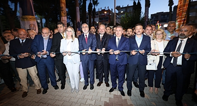 Menemen Belediyesi'nin düzenlediği 2. Uluslararası Menemen Çömlek Festivali başladı