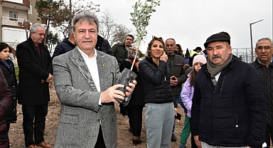 Bornova Belediyesi'nden zeytincilik eğitimi