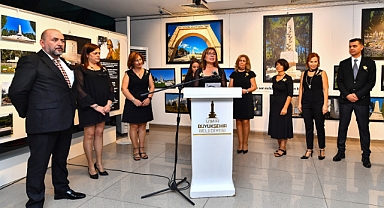 İzmir’de Cumhuriyet’in 100’üncü yılı etkinlikleri devam ediyor Gelibolu 1915 – “Nefes” Sergisi açıldı