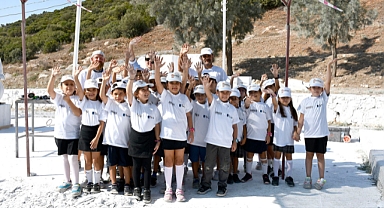 Kuşadalı miniklerden Neopolis ziyareti