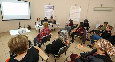 Buca’da şiddete karşı farkındalık yaratıldı