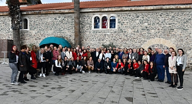 İzmir’de Yaşlı Hakları ve Sosyal İçerme Çalıştayı