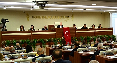 Karabağlar Belediye Meclisi’nin kasım ayı toplantısı, Karabağlar Belediye Başkanı Muhittin Selvitopu yönetiminde yapıldı