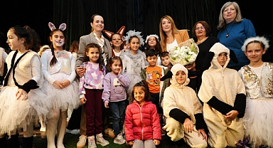 Karşıyaka Belediye Tiyatrosu’nun çocuk müzikali izleyiciyle buluştu