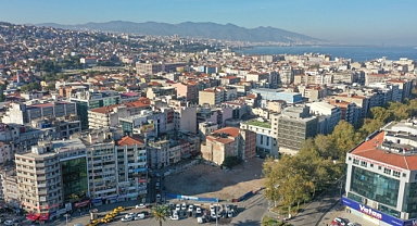 Konak Belediyesi yeni hizmet binası ihalesinde imzalar atıldı