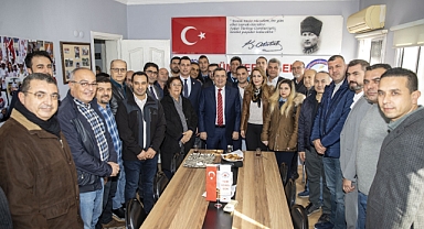 Başkan Batur'a Emek cephesinden tam destek