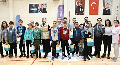 Bergama'da Engelsiz Spor ve Sanat Şöleni düzenlendi