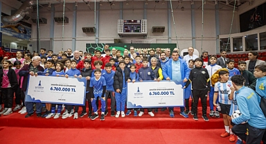 Büyükşehir’den amatör spor kulüplerine destek