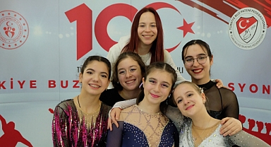 İzmir’in sporcuları kente madalyalarla döndü