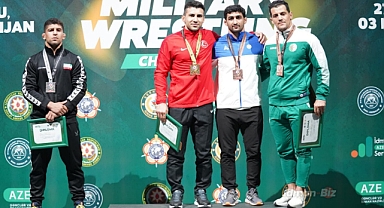İzmirli Güreşçi Bakü’den altın madalya ile döndü