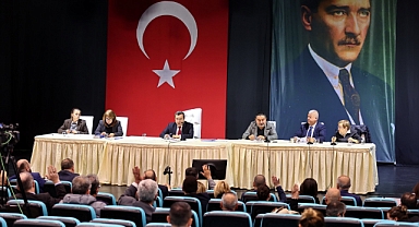 Konak Belediye Meclisi yılın ilk toplantısını gerçekleştirdi