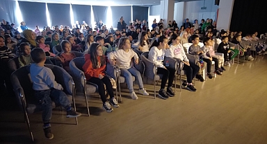 Bornovalı minikler tatilde eğlenceye doydu