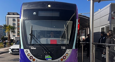 Çiğli Tramvayı İzmirlilerin hizmetinde