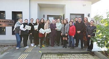 Efes Selçuk'ta Tıbbi ve Aromatik Bitki Yetiştiriciliği Kursu tamamlandı