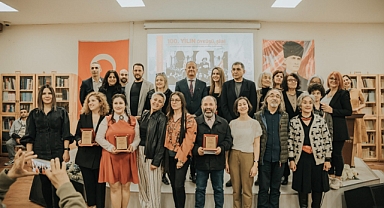 “100. Yılın Öyküsü, Şiiri” ödülleri sahiplerini buldu