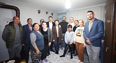 Dikili'de Başkan Kırgöz’e İsmetpaşa Mahallesi’nde coşkulu karşılama