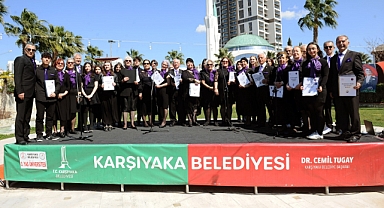Karşıyaka’da coşkulu şenlik