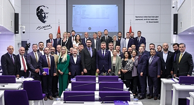 Buca Belediyesi’nde Başkan Görkem Duman yönetiminde ilk meclis