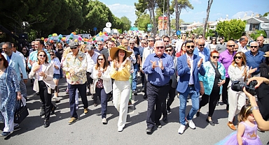 Çeşme'de 13. Alaçatı Ot Festivali başladı