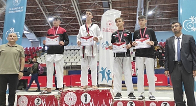 Foça Belediyespor Kulübü Taekwondo Şubesi'nin başarısı