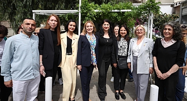 Konak'ta Göztepe sakinleri Başkan Mutlu ile dertleşti