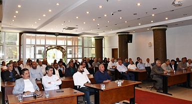 Torbalı Belediye Başkanı Övünç Demir mahalle muhtarları ile bir araya geldi