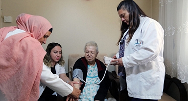 Bayraklı'da vatandaşlara ücretsiz sağlık hizmeti