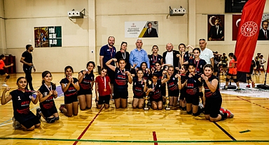 Bergama'da Kuzey Ege Spor Oyunları damga vurdu