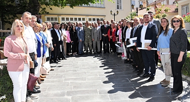 Bornova için güç birliği