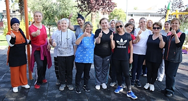Konaklılar güne açık havada sporla başladı