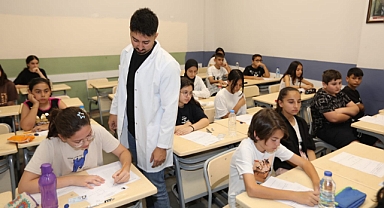 Bayraklılı öğrencilerin sınav heyecanı