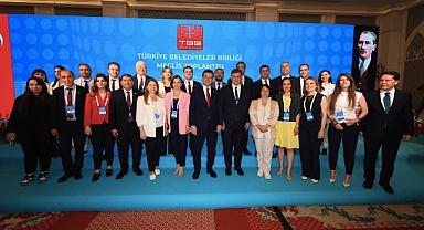Çeşme Belediye Başkanı Lal Denizli'ye önemli görev