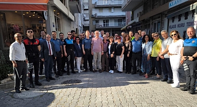 İzmir'li Muhtarlar Karşıyaka Emniyeti ile buluştu