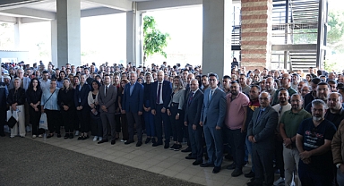 Kemalpaşa'da Başkan Mehmet Türkmen belediyenin hizmetlerini anlattı