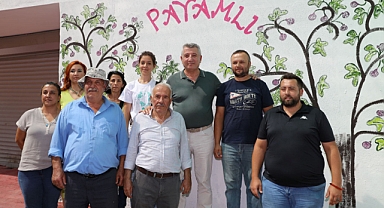 Güzelbahçe Bardacık Festivaline Ünlü Akını