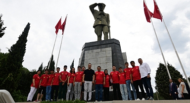 Bornova'da Atatürkçüler Belkahve’de buluştu