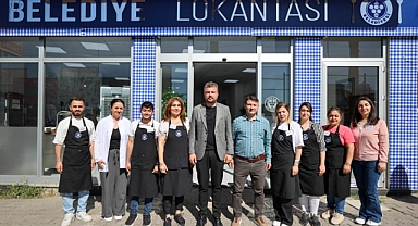 Buca’da “Askıda Yemek” uygulaması başladı