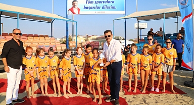 Dikili’de festival dolu dolu geçiyor