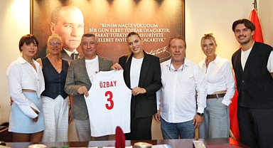 Güzelbahçe'de Voleybolun Yıldızı Antrenman Yapacak