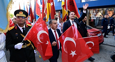 Bornova'da Cumhuriyet’in 101. Yılı’na coşku dolu kutlama