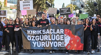 Buca'da Kırık saçlar özgürlüğe yürüdü