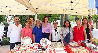 Karabağlar Kavacık Karnavalı İzmir’e renk getirdi