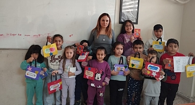 Bayraklılı çocuklar tatilin keyfini yaşadı