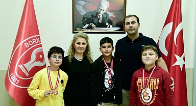 Bornova'da Büyük Önder etkinliklerle anıldı