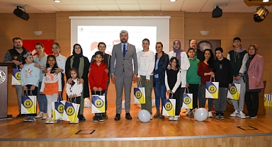 Buca'da diyabetli çocuklar için şeker ölçüm cihazları dağıtıldı